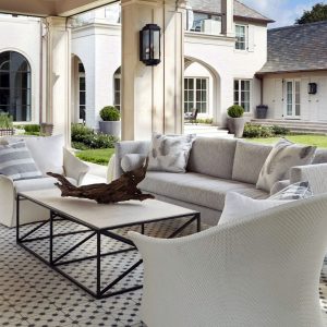 Elements of European Outdoor Design for a Luxurious Look